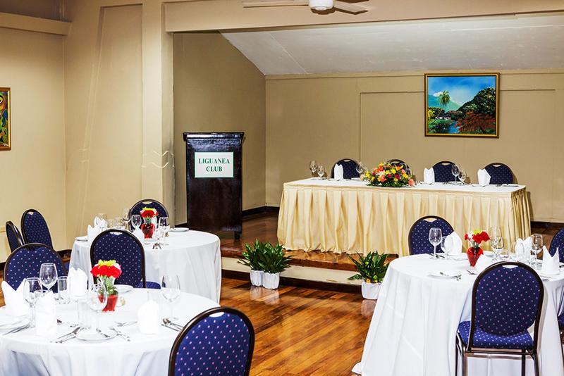 The Liguanea Club Hotel Kingston Bagian luar foto