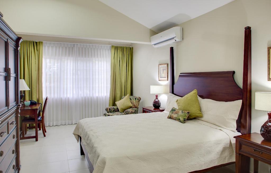 The Liguanea Club Hotel Kingston Ruang foto