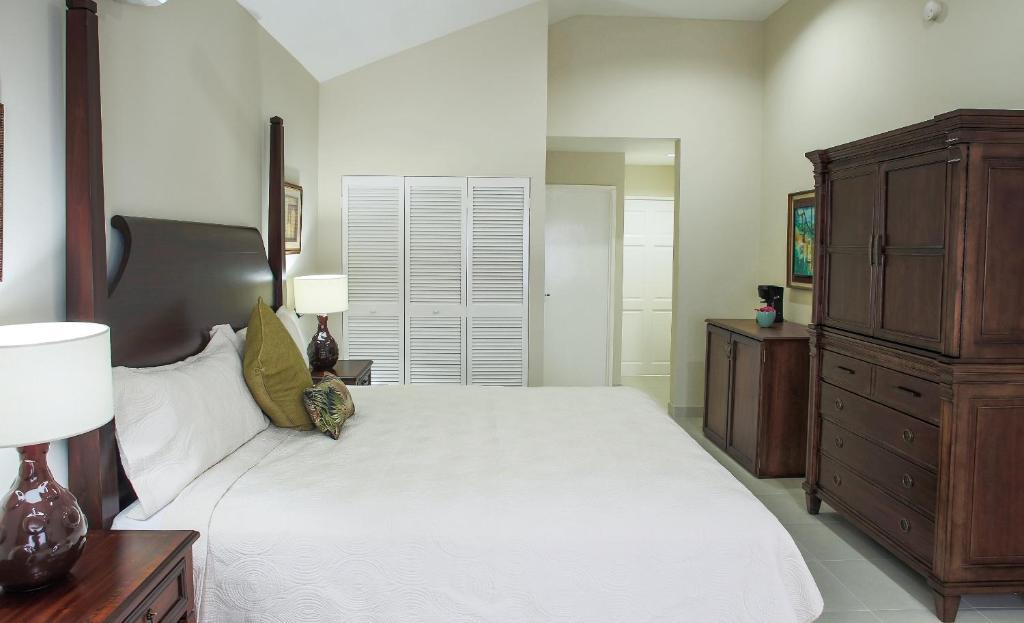 The Liguanea Club Hotel Kingston Ruang foto